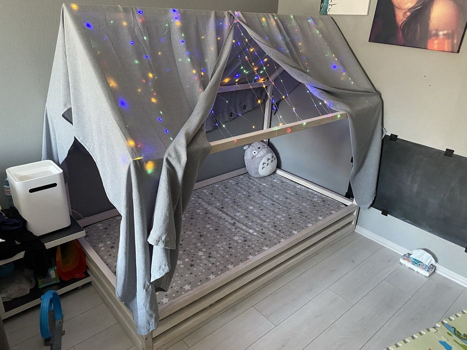 Дитяче ліжко-будиночок з матрацом