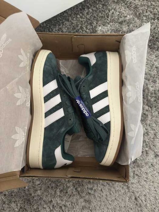 Ténis Adidas Campus verde (42)