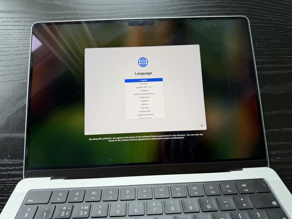 Продам свій! Apple MacBook Pro 14 M1