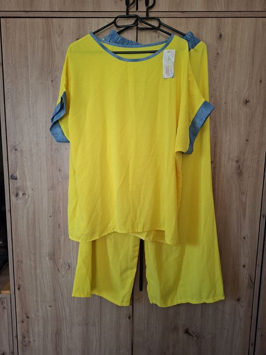 Nowy komplet  damski duży