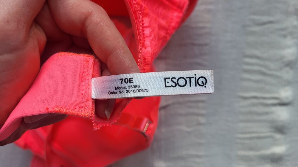 Biustonosz Esotiq push up 75e