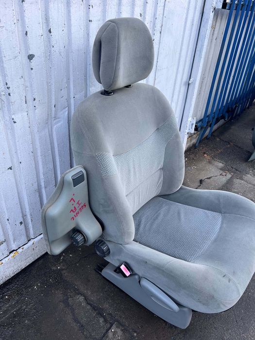 Fotel Renault Scenic I Lift siedzenie podłokietnik
