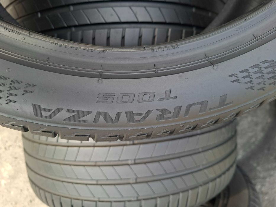 Шини Б/У Демо 4шт 245/40 R19 94W Bridgestone Turanza T005 .