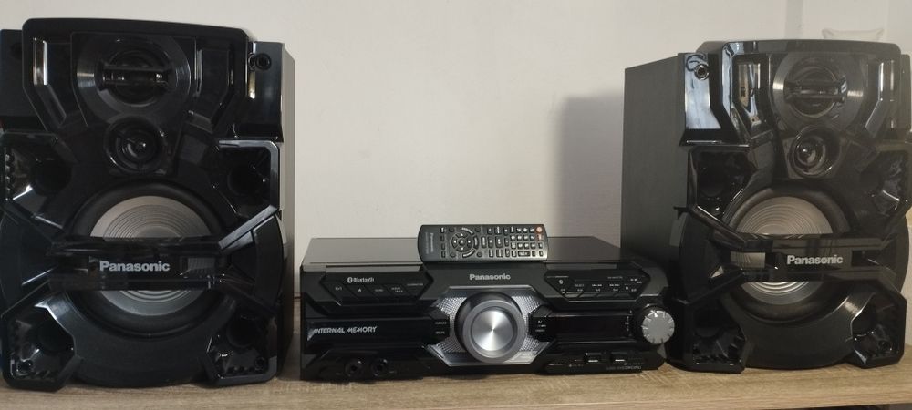 Wieża Panasonic SA-AKX710