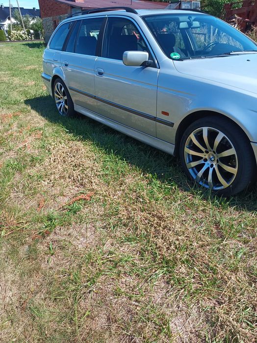 BMW e39 2.0 R6 147000km