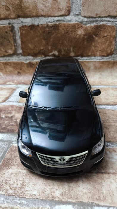Машинка на радіокеруванні Toyota Camry 1:24 Rastar