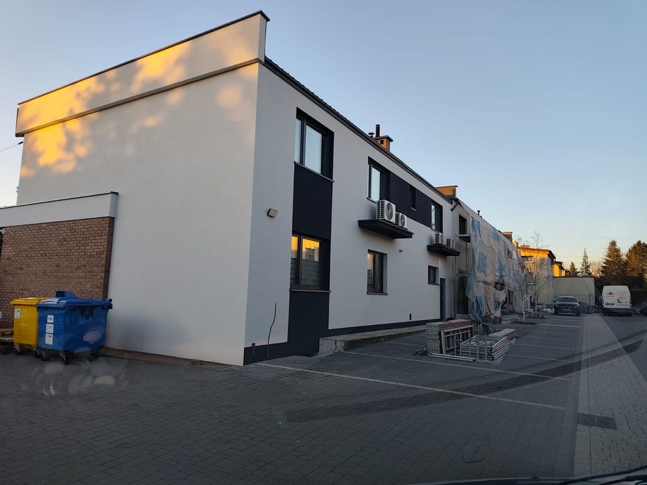 Elewacje, docieplenia.