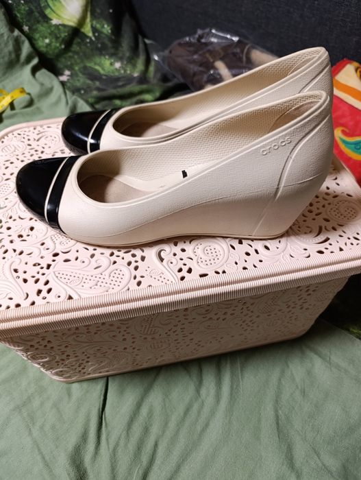 Продам туфли Crocs оригинал