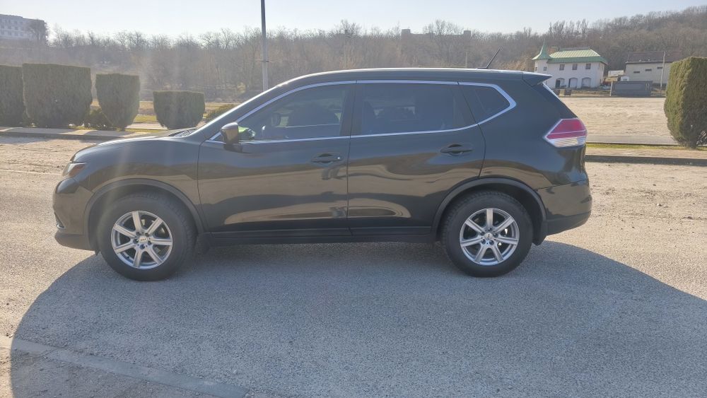 Продам nissan rogue 2017