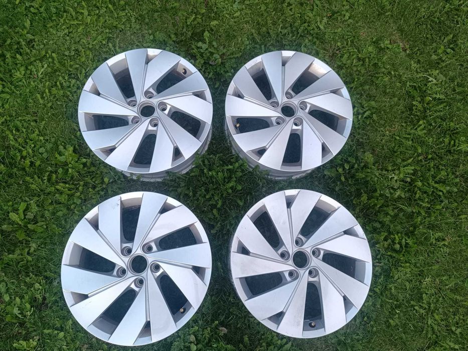 Felgi aluminiowe OEM Volkswagen, 5.H.0.6.0.1.0.2.5.B