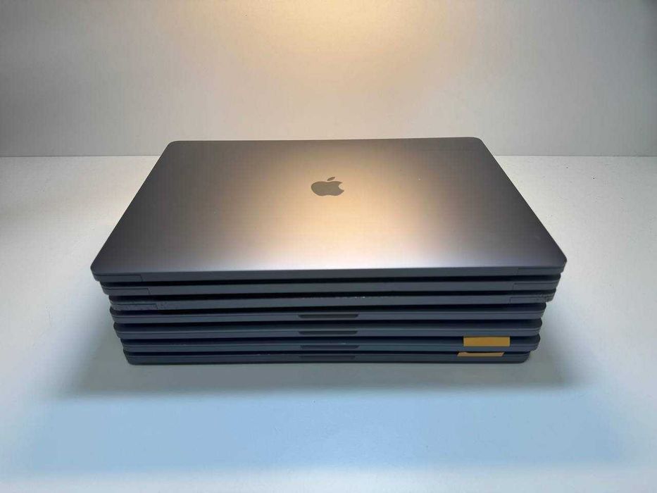 Розпродаж MacBook Pro 16” 2019 i9-98х/32GB/512GB SSD/ 4gb відеокарта