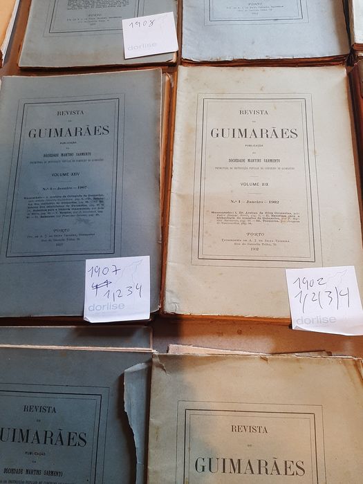 Grande Lote de Antigas Revistas de Guimarães A Mais Antiga Data de 1888