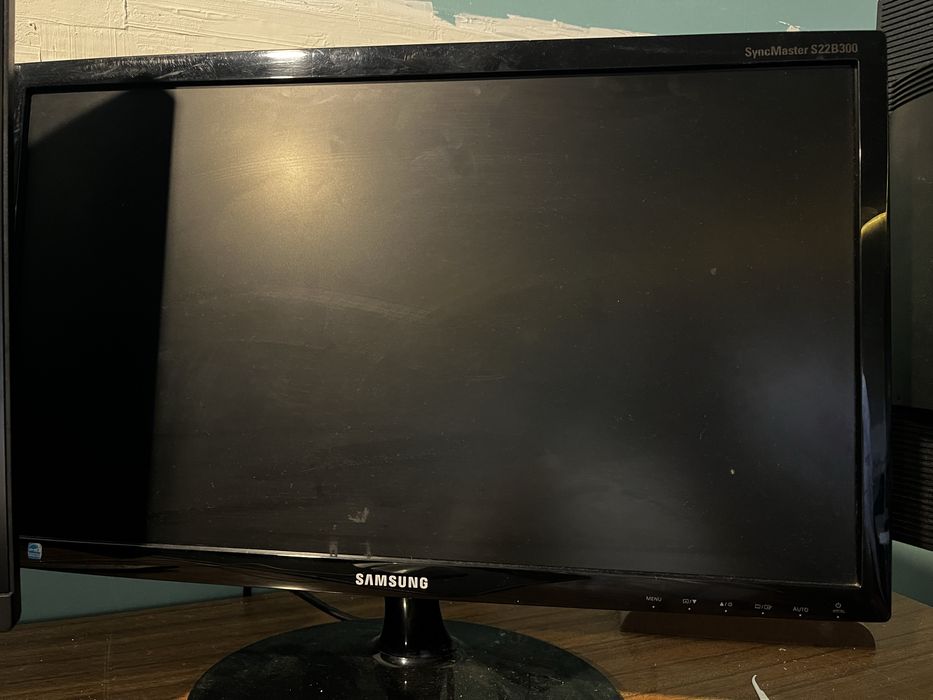 Monitor Samsung 21”