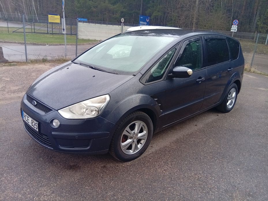 Ford S-max нерозмитнена