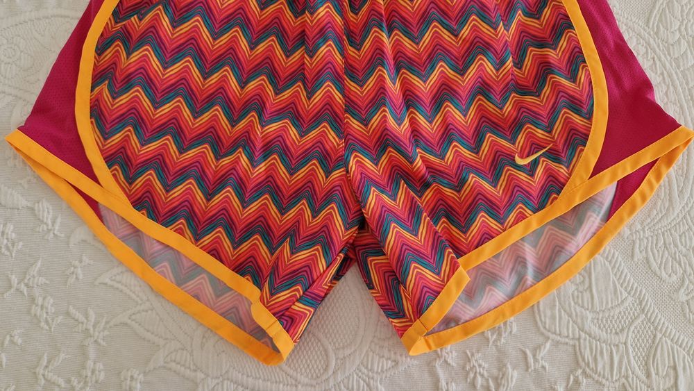 Calções Nike, Dri-Fit, tamanho L