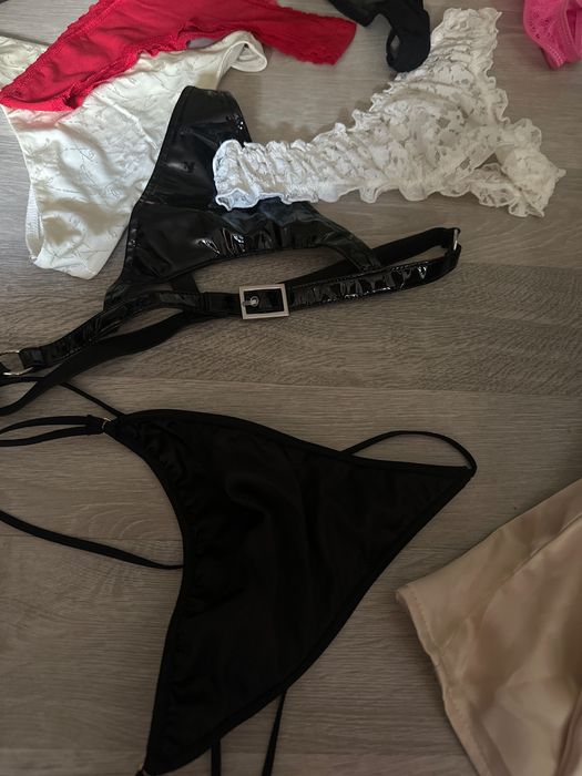 Stringi zestaw 17 sztuk