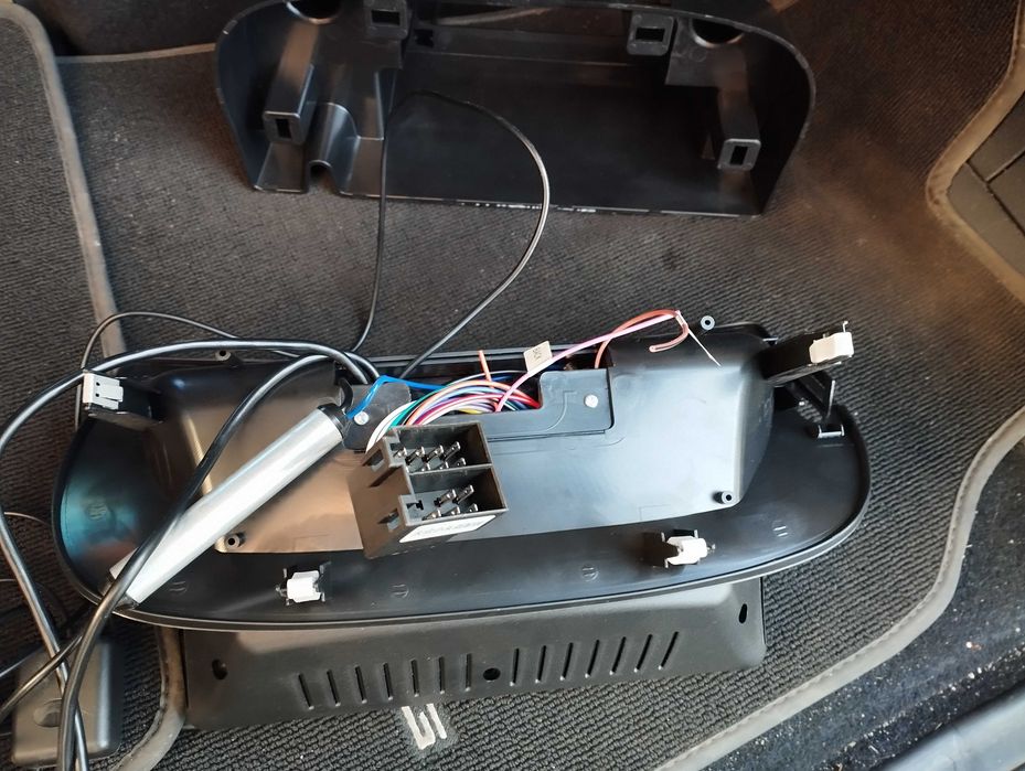 Магнитола авто з блутузом Bluetooth aux usb автомагнитола экран Renault Kangoo андроид монитор