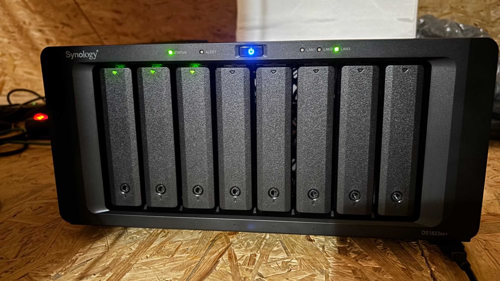 Serwer NAS Synology DS1823xs+ 10GbE, 8 zatok, 5 lat gwarancji + gratis