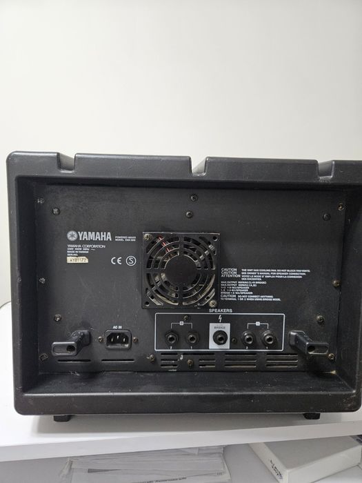 Мікшерний пульт з підсилювачем Yamaha emx 68s