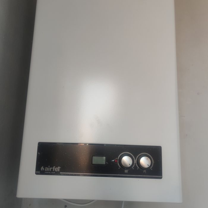 Продам котел газовий