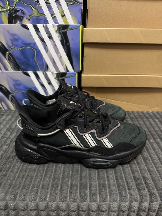 Жіночі кросівки ADIDAS OZWEEGO 38(24см) оригінал
