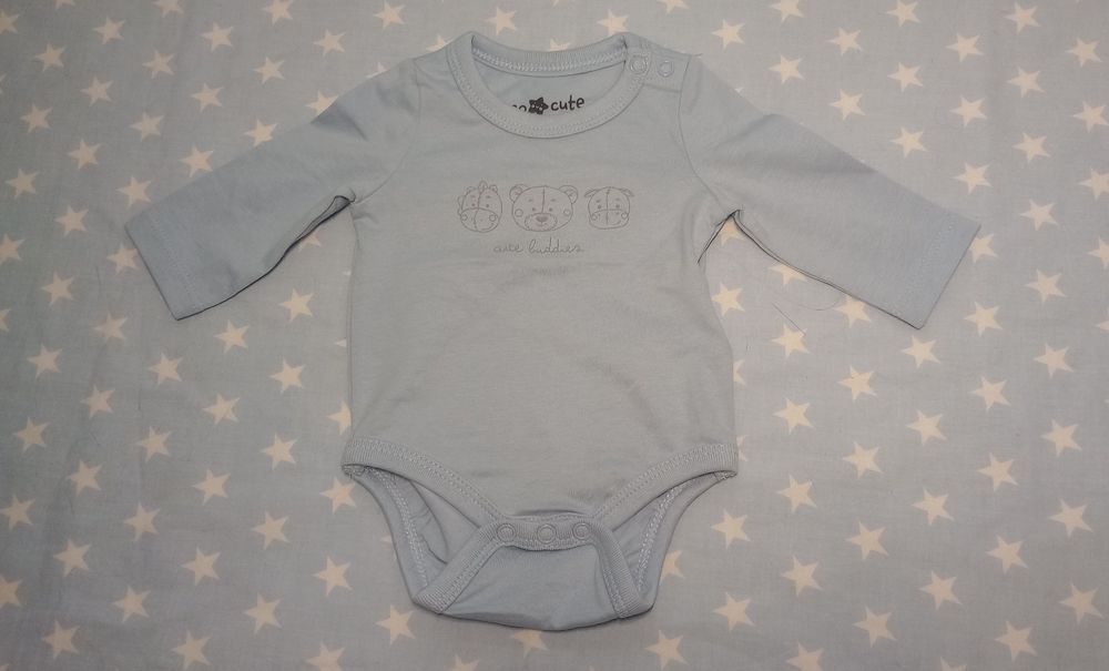 Komplet body z długim rękawem i spodenki rozmiar 56