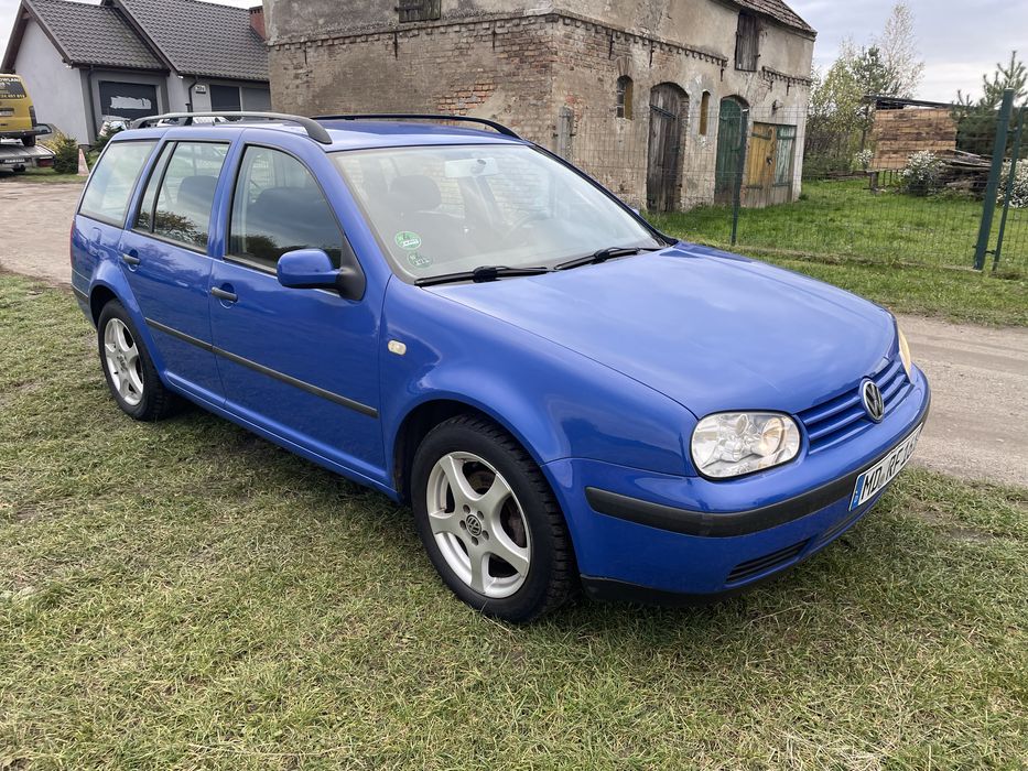 Vw Golf 2.0 i- super stan