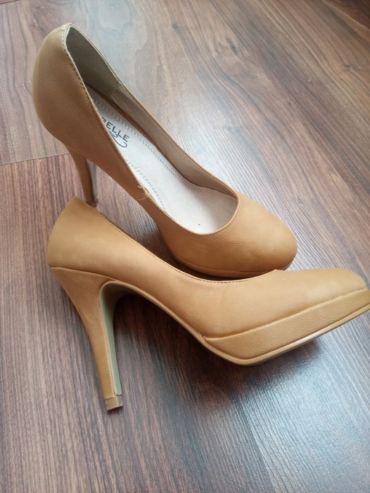 Półbuty rozmiar 38