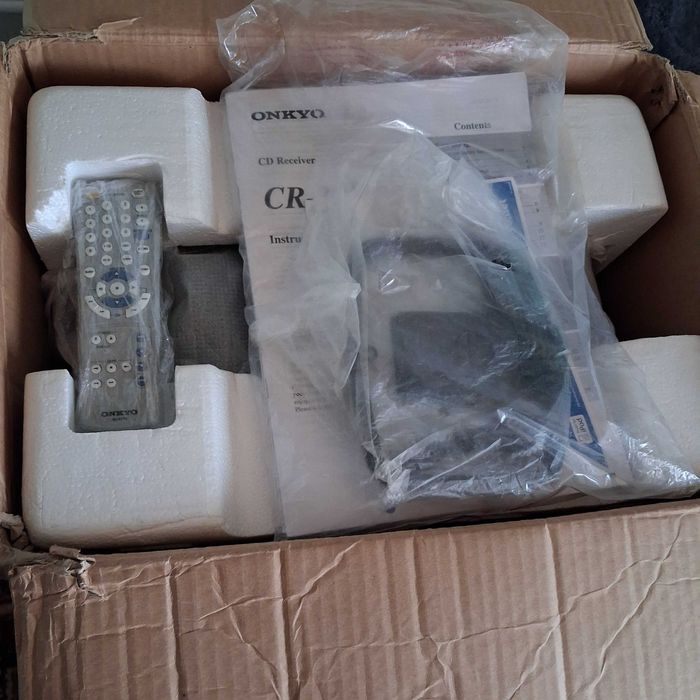 Музичний центр Onkyo CS-120