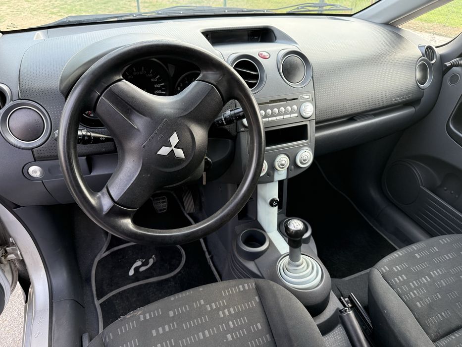 Mitsubishi colt CZ3. 1.1 gasolina