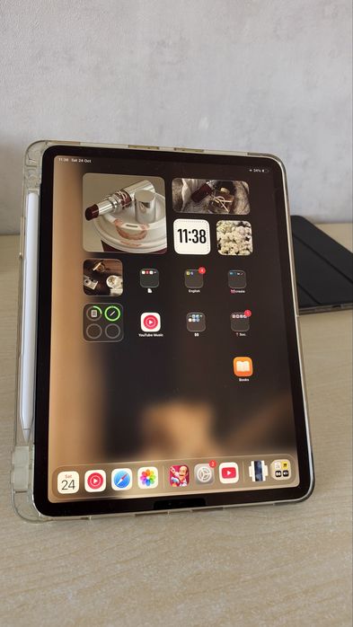 iPad Pro 11 MTXQ2LL/A 256 ГБ сірий + Apple Pencil 2, 2 чохли
