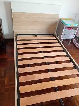 Vendo cama solteiro