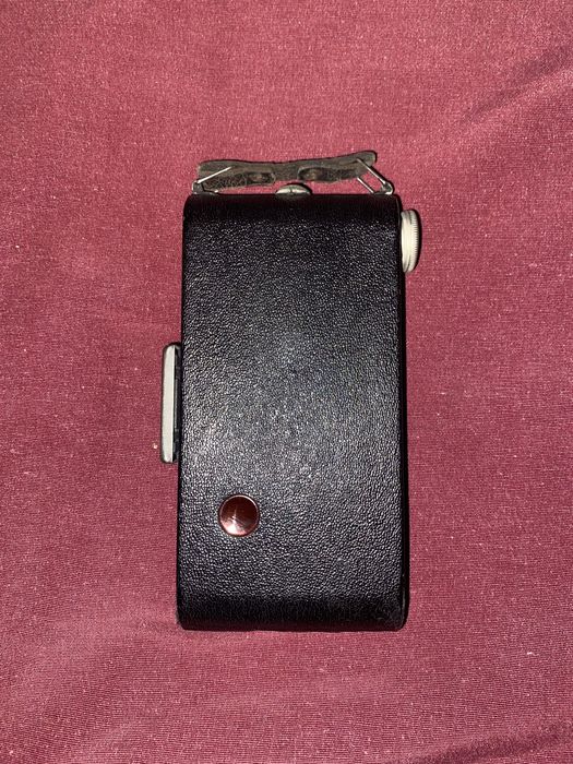 Câmera Folding Brownie Six-20