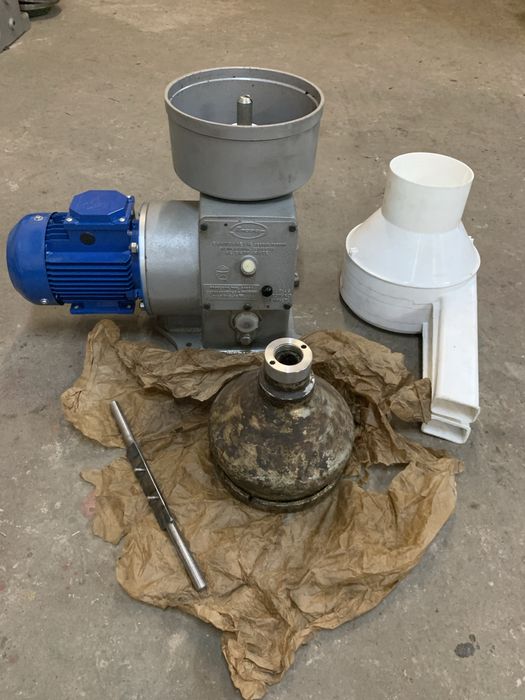 Сепаратор вершковідділювач Ж5-ОСБ-1