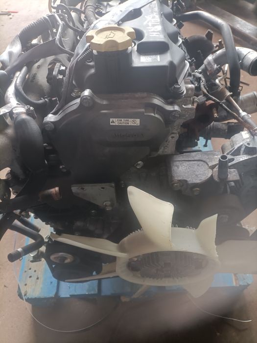 Motor Nissan cabstar yd25