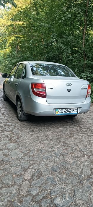 Автомобіль Лада Granta