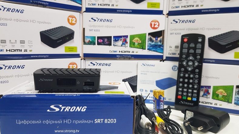 Приставка Т2 DVB-T2 Strong SRT 8203 IPTV YouTube MeGoGo приемник ресив ...