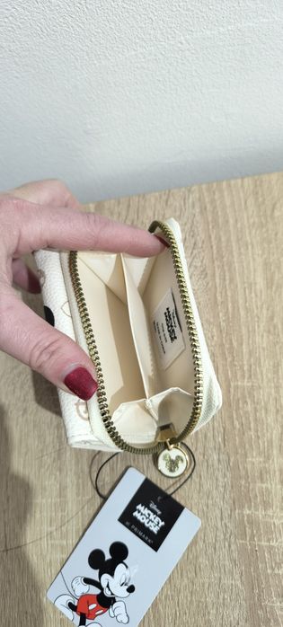 Carteira nova para menina