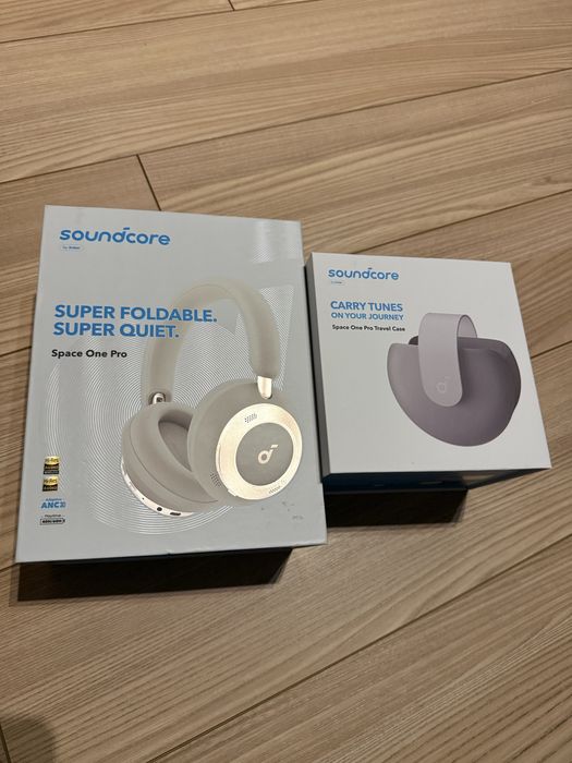 Nowe sluchawki Soundcore space one pro + etui podróżne