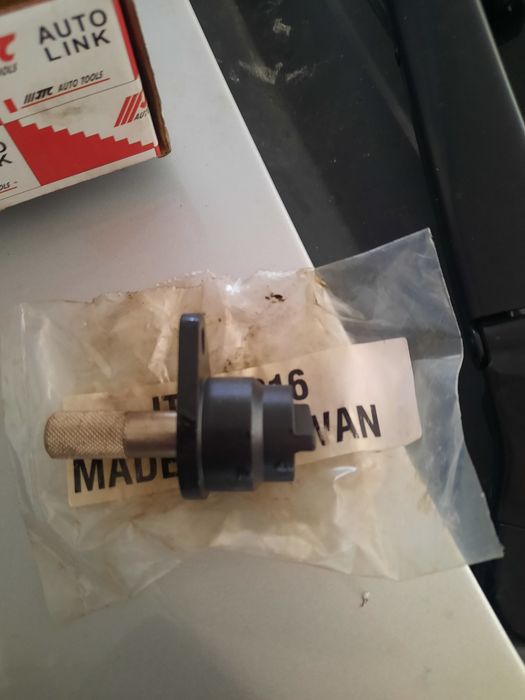 Фиксатор роспредвала фольксваген шкода рапид 1.6