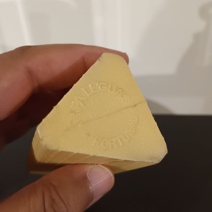 Antigo paliteiro plastico papa léguas portugal