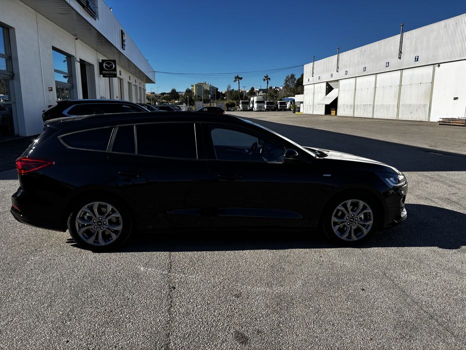 Ford Focus station ST line X  , plano de manutencāo 4 anos!