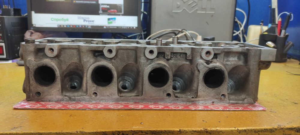 ГБЦ (головка блока циліндрів) Opel C18NZ, R90209850 під відновлення.