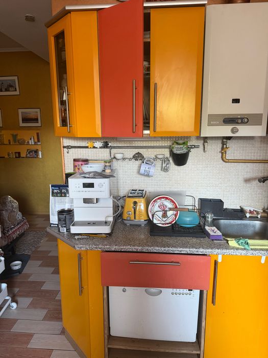 Кухня б/у та побутова техніка