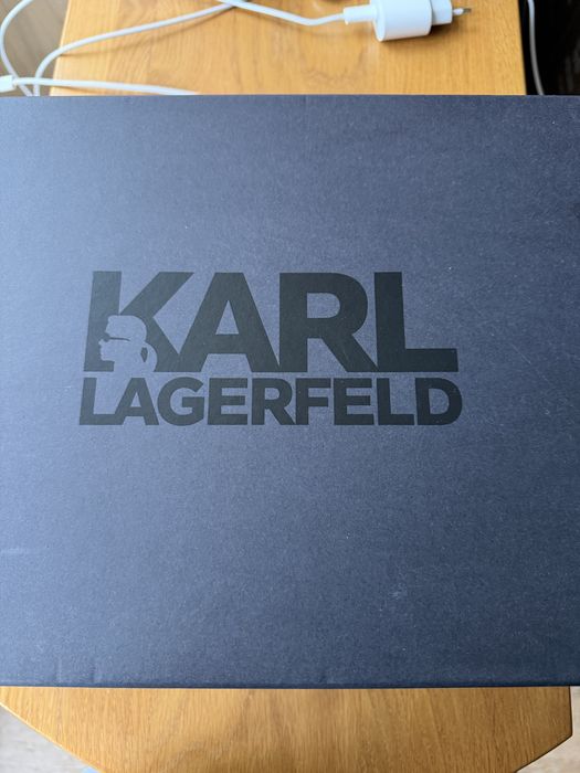 Karl Lagerfeld 44 cm