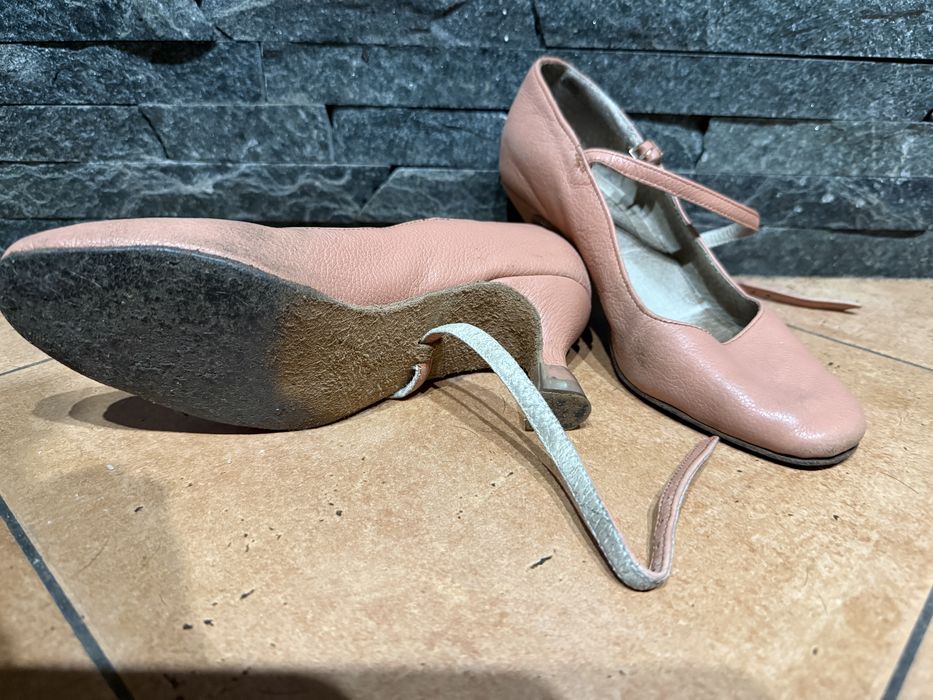 Туфлі для балтних танців стандарт