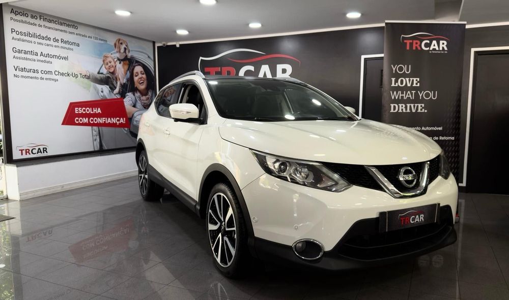 Nissan Qashqai 1.2 DIG-T Tekna Premium Pele S P.Preta