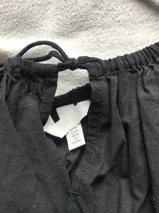Czarna elegancka sukienka H&M r. M