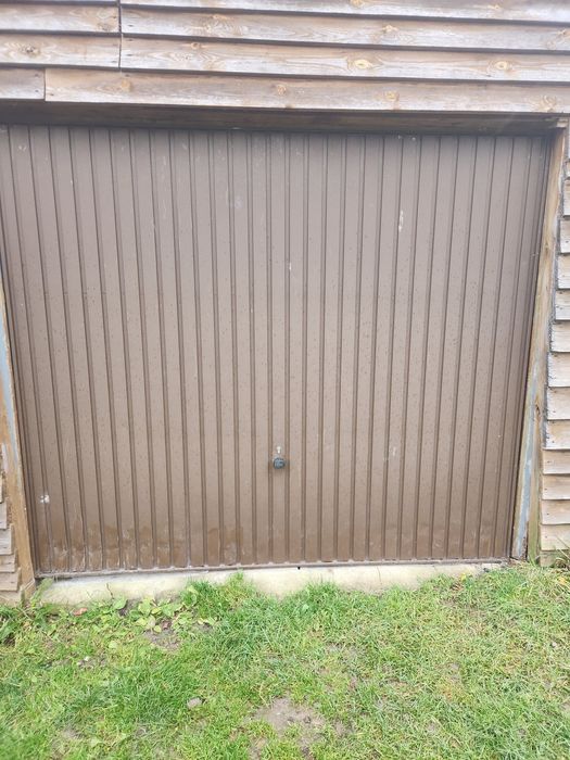 Brama garażowa uchylna 260x220