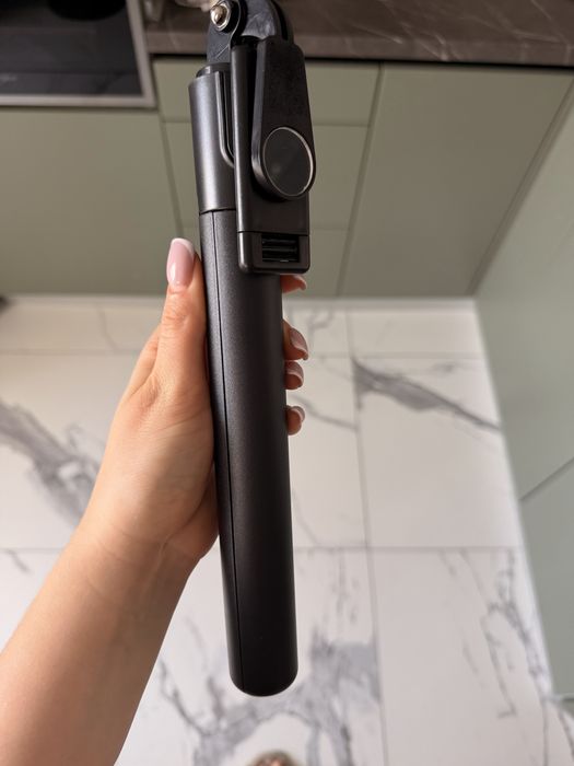 Штатив для телефону